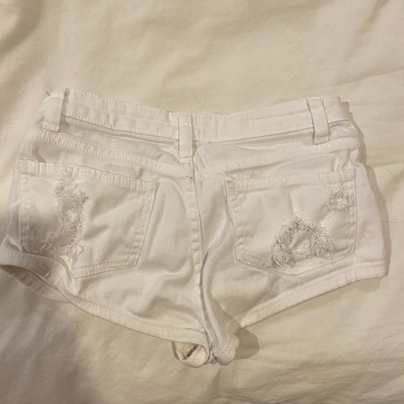 carmar white shorts - Picture 2 of 2